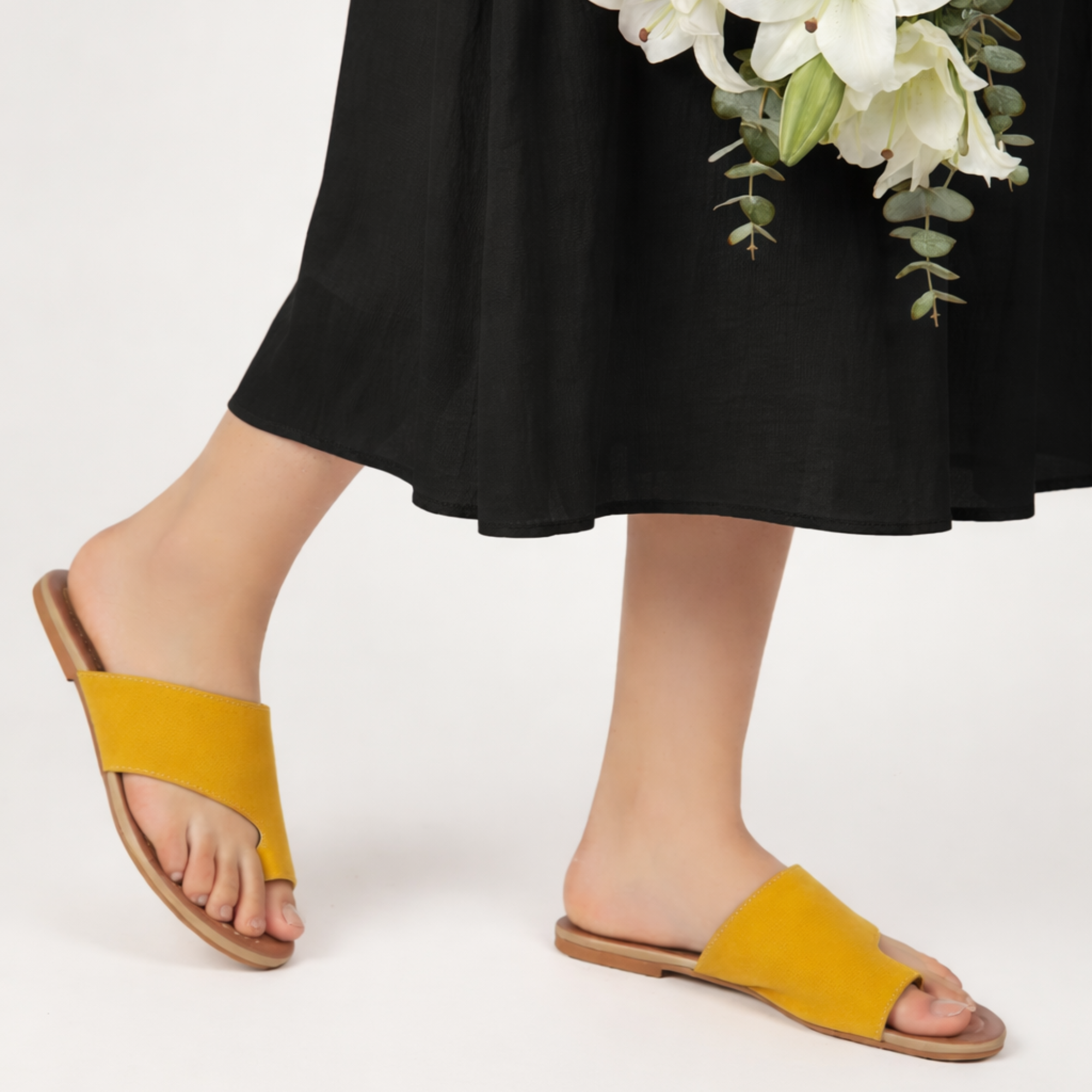 Longwalk Women Matte Finish Flat Fashion Sandals