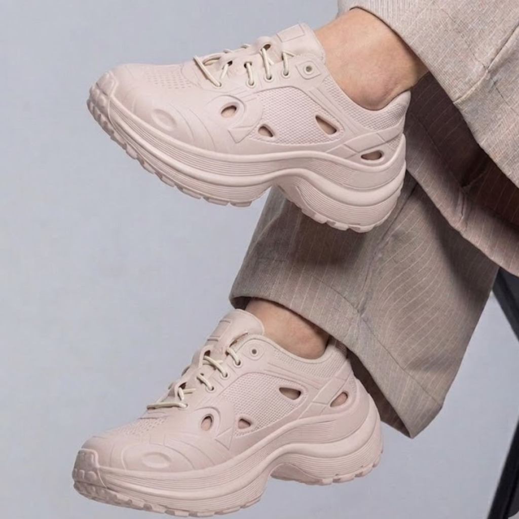 Longwalk Women Trendy Casual Shoes