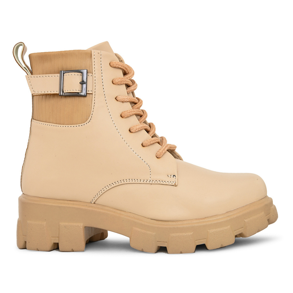 Longwalk Women Trendy Chunky Boots